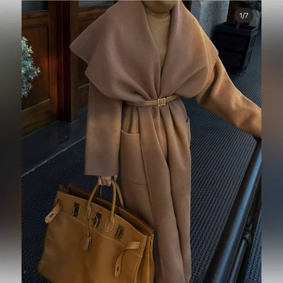 Helsa NWOT The Throw Coat in Camel - Picture 2 of 8